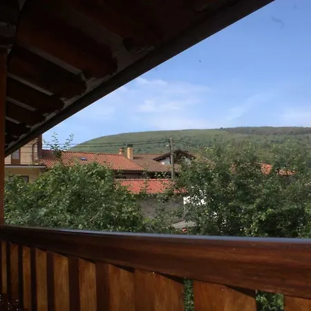 בית כפרי Reserva Saja-besaya *